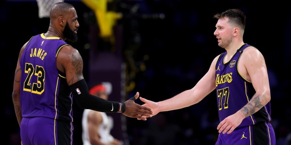 MacMahon：湖人的首要任务是续约东契奇 而不是照顾詹姆斯的感受