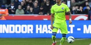 官方网站-记者：米兰近一年多非常关注A-布朗，最近几小时双方也保持着联系