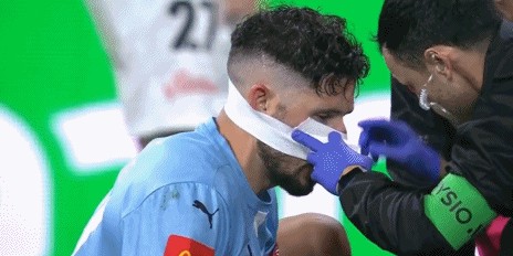 娱乐平台-澳超决赛变角斗场：莱基“浴血奋战”，两队大规模冲突不断