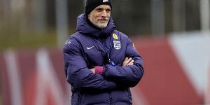 基恩：目前给图赫尔C+评分，前两场太容易&amp;amp;还有进步空间