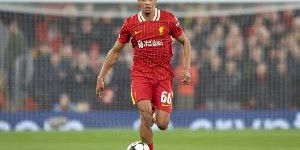 罗马诺：皇马没给阿诺德提供天价合约，他的薪资在皇马框架内